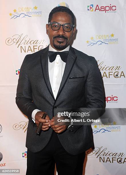 Keith Washington arrives for the 6th Annual NAFCA Awards held at Alex Theatre on November 19, 2016 in Glendale, California.