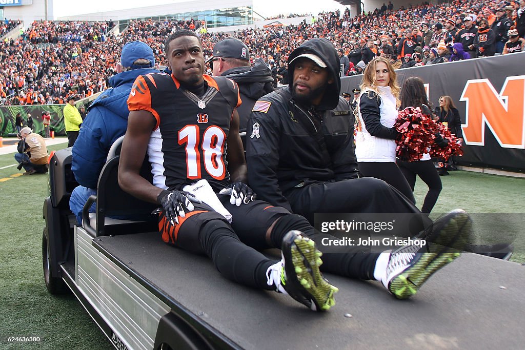 Buffalo Bills v Cincinnati Bengals