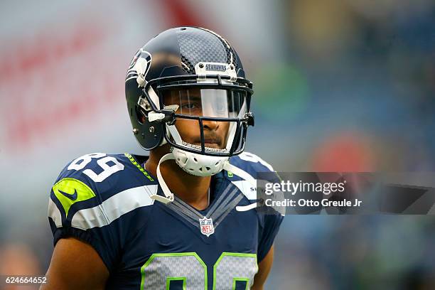 Wide receiver Doug Baldwin of the Seattle Seahawks warms up before a game against the Philadelphia Eagles at CenturyLink Field on November 20, 2016...