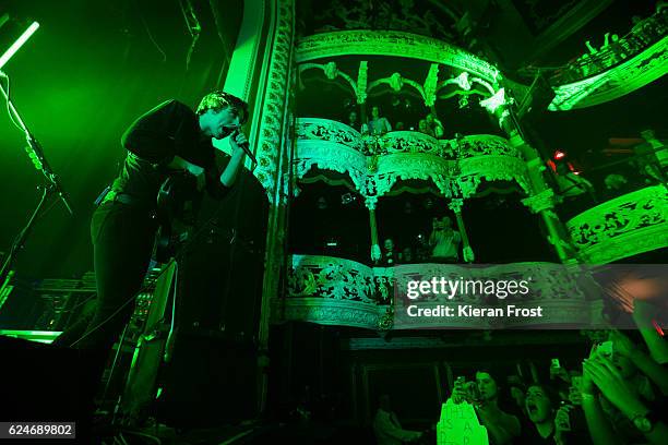 Van McCann of Catfish and the Bottlemen perform at the Olympia Theatre on November 20, 2016 in Dublin, Ireland.