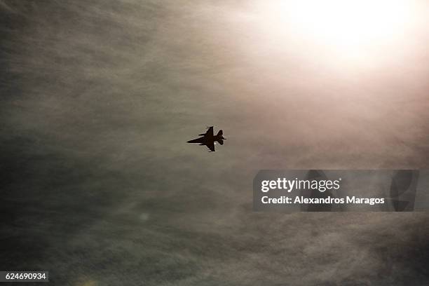 fighter jet plane in flight - alexandros maragos stock pictures, royalty-free photos & images