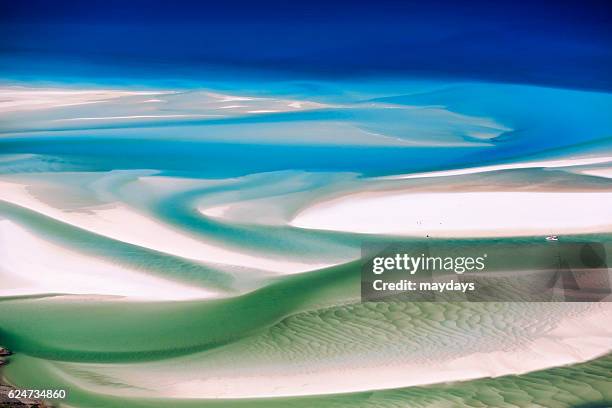 whitsundays islands aerial view, australia - great barrier reef stock pictures, royalty-free photos & images