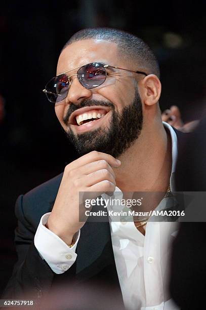 Recording artist Drake attends the 2016 American Music Awards at Microsoft Theater on November 20, 2016 in Los Angeles, California.