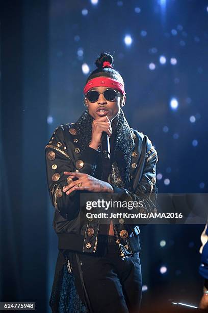 Rapper August Alsina performs onstage at the 2016 American Music Awards at Microsoft Theater on November 20, 2016 in Los Angeles, California.
