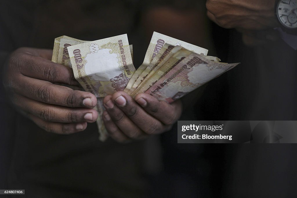 Business Suffers As India Struggles to Replace Banned Cash