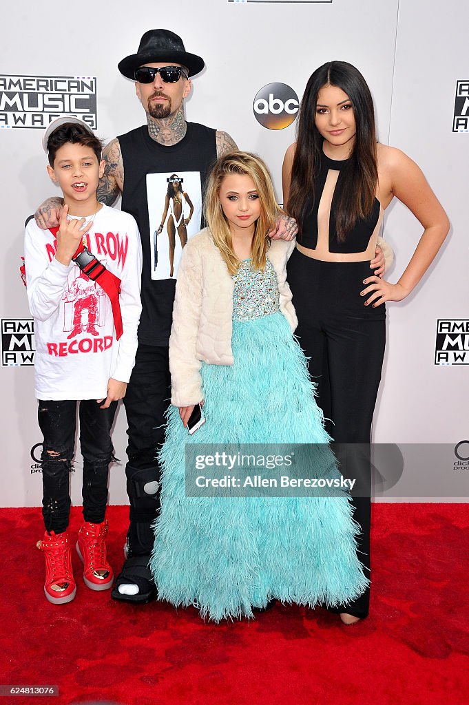 2016 American Music Awards - Arrivals