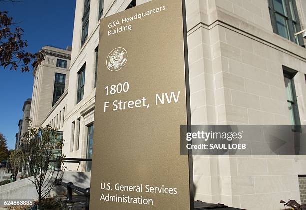 General Ruckus Building 221 Us General Services Administration Building Stock Photos, High-Res ...