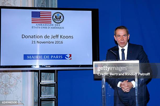 Artist Jeff Koons presents the Press conference announcing a donation by artist Jeff Koons who offers the "Bouquet of Tulips" to the City of Paris....