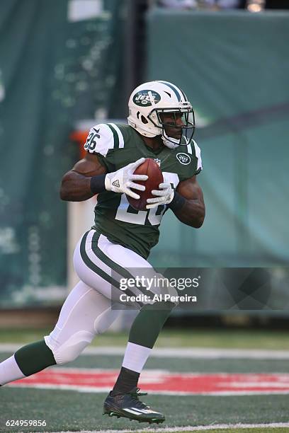 Running Back C.J. Spiller of the New York Jets has a long gain against the Los Angeles Rams at MetLife Stadium on November 13, 2016 in East...