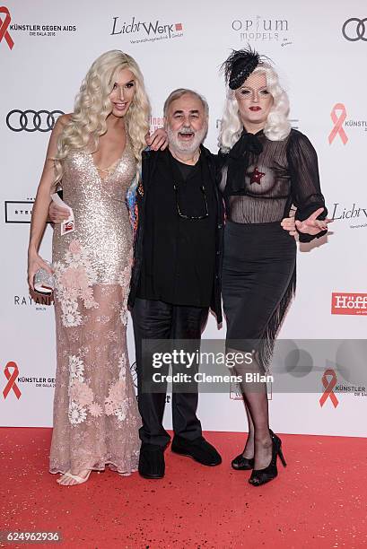 Janka Croft, Udo Walz and Sheila Wolf attend the Artists Against Aids Gala at Stage Theater des Westens on November 16, 2016 in Berlin, Germany.
