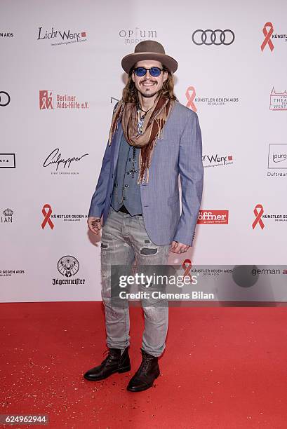 Alexander Tarnavas attends the Artists Against Aids Gala at Stage Theater des Westens on November 16, 2016 in Berlin, Germany.