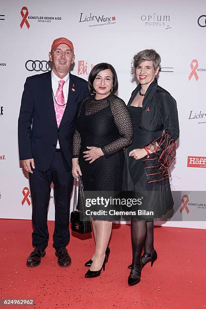Dilek Kolat attends the Artists Against Aids Gala at Stage Theater des Westens on November 16, 2016 in Berlin, Germany.