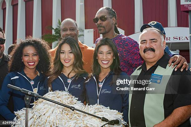 La Rams Turkey 43 James T Aubrey Stock Photos, High-Res Pictures, and Images - Getty ...