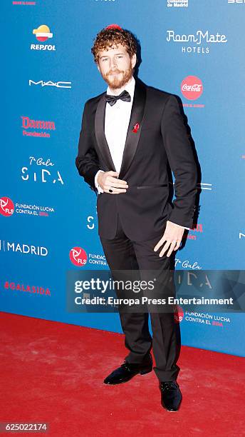 Alvaro Cervantes attends 'Gala Sida' 2016 at Cibeles Palace on November 21, 2016 in Madrid, Spain.