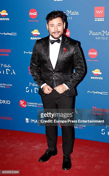 Miguel Poveda attends 'Gala Sida' 2016 at Cibeles Palace on November 21, 2016 in Madrid, Spain.