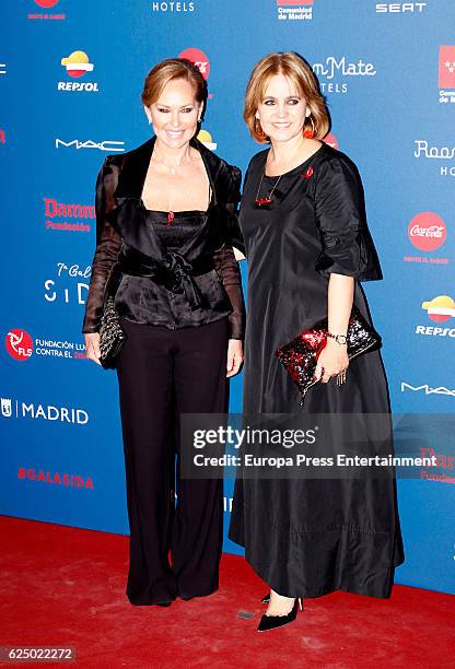 Ana Rodriguez and Rosa Tous attend 'Gala Sida' 2016 at Cibeles Palace on November 21, 2016 in Madrid, Spain.