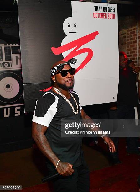 Young Jeezy performs at a Secret Show at the Music Room on October 29, 2016 in Atlanta, Georgia.