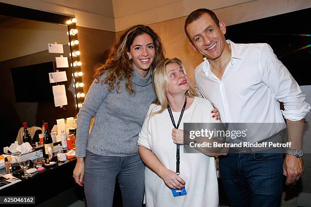 Yael Boon, Stage Director of the show Isabelle Nanty and Danny Boon pose Backstage after the "Dany De Boon Des Hauts-De-France" Show at L'Olympia on...