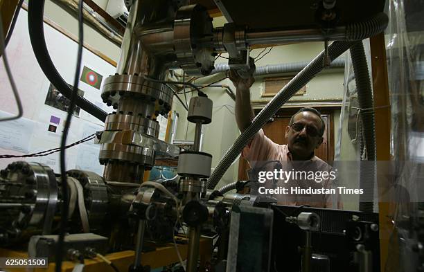 Deepak Mathur 170 Tifr Stock Photos, High-Res Pictures, and Images - Getty Images