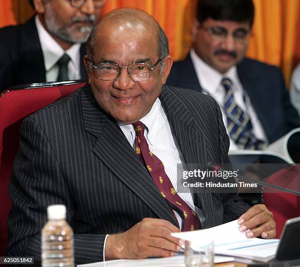 Yv Reddy Rbi 343 Rbi Building Stock Photos, High-Res Pictures, and Images - Getty Images