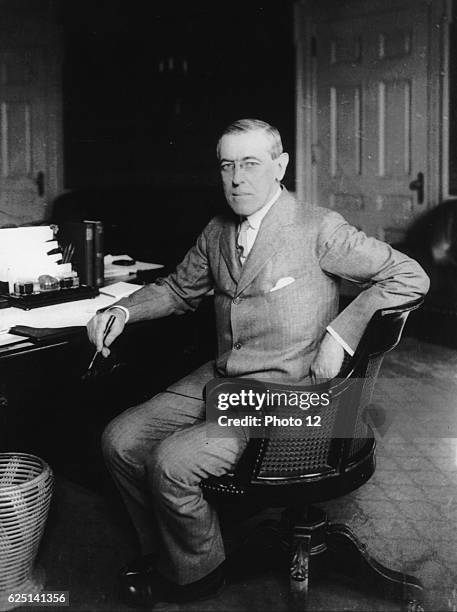 Woodrow Wilson, 28th President of the United States of America throughout the First World War._Suffered a severe stroke in October 1919 leaving him...