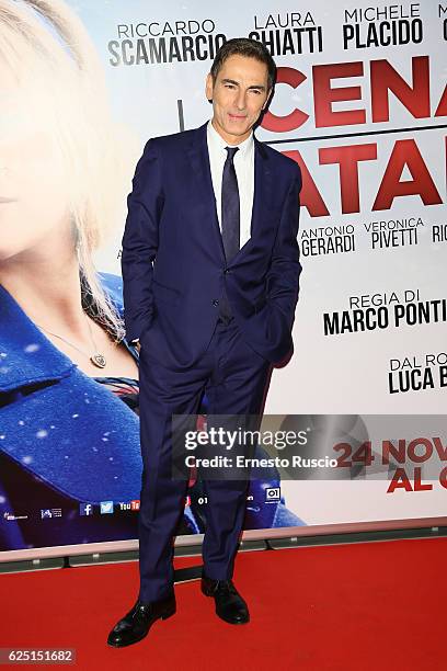 Marco Liorni walks a red carpet for 'La Cena Di Natale' at Cinema Adriano on November 22, 2016 in Rome, Italy.