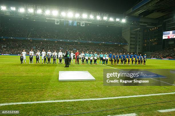 Players of FC Copenhagen and FC Porto line up ahead of the UEFA Champions League group stage match between FC Copenhagen and FC Porto at Parken...