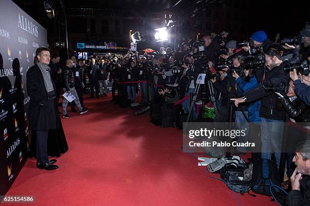 Actor Brad Pitt attends the Madrid premiere of the Paramount Pictures title 'Allied' at Callao City Lights on November 22, 2016 in Madrid, Spain.