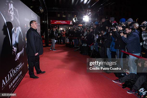 Producer Graham King attends the Madrid premiere of the Paramount Pictures title 'Allied' at Callao City Lights on November 22, 2016 in Madrid, Spain.