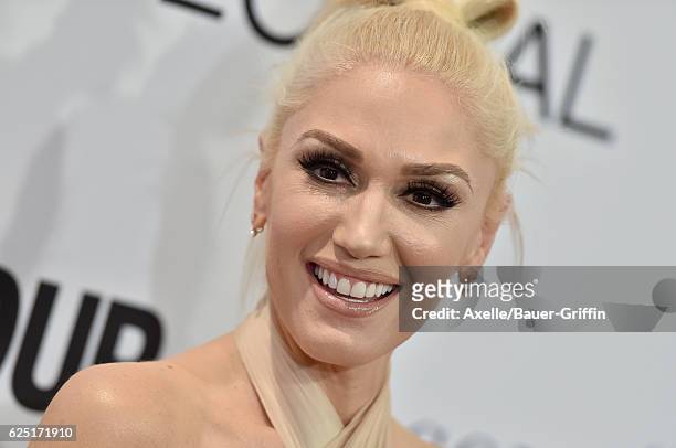 Singer/songwriter Gwen Stefani arrives at Glamour Women of the Year 2016 at NeueHouse Hollywood on November 14, 2016 in Los Angeles, California.
