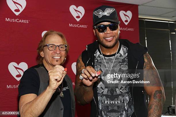 Richie Supa and Flo Rida attend Recovery Unplugged on November 22, 2016 in Fort Lauderdale, Florida.
