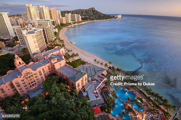Hawaii, Oahu, Honolulu, Waikiki, Sheraton Waikiki view to Diamond Head, looking at The Royal Hawaiian, a Luxury Collection Resort.