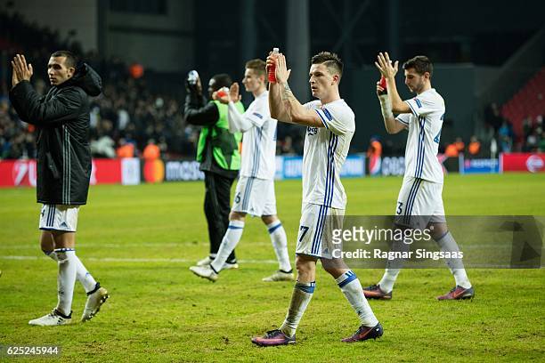 Benjamin Verbic and players of FC Copenhagen salute the fans during the UEFA Champions League group stage match between FC Copenhagen and FC Porto at...