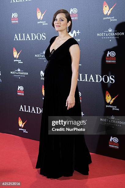 Marion Cotillard attends the 'Allied' premiere in Madrid on Nov 22, 2016