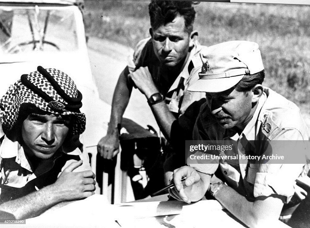 Asaf Simchoni, Chaim Herzog and a Jordanian officer, setting the Armistice Line.