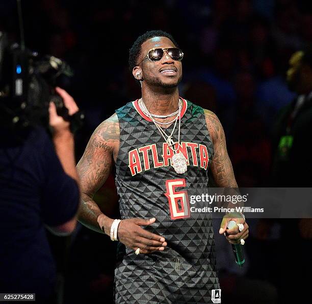 Gucci Mane performs at Halftime - Hawks V Pelicans at Philips Arena on November 22, 2016 in Atlanta, Georgia.