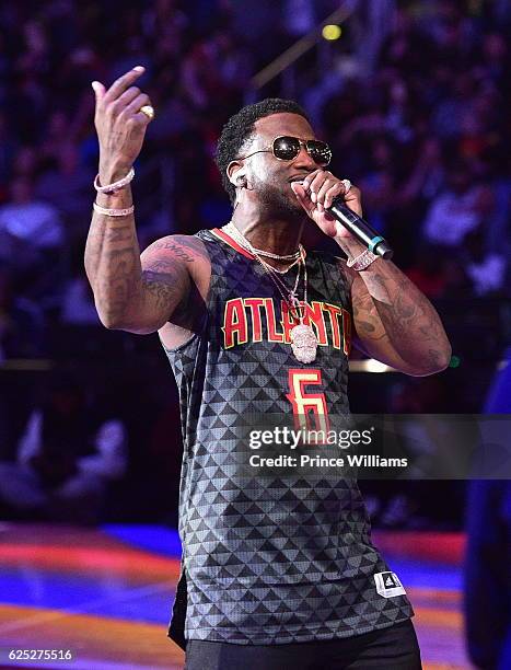 Gucci Mane performs at Halftime - Hawks V Pelicans at Philips Arena on November 22, 2016 in Atlanta, Georgia.