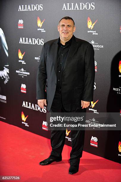 Graham King attends the Madrid Premiere of 'Allied' at Callao City Lights on November 22, 2016 in Madrid, Spain.