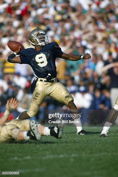 80 Tony Rice Notre Dame Photos & High Res Pictures - Getty Images