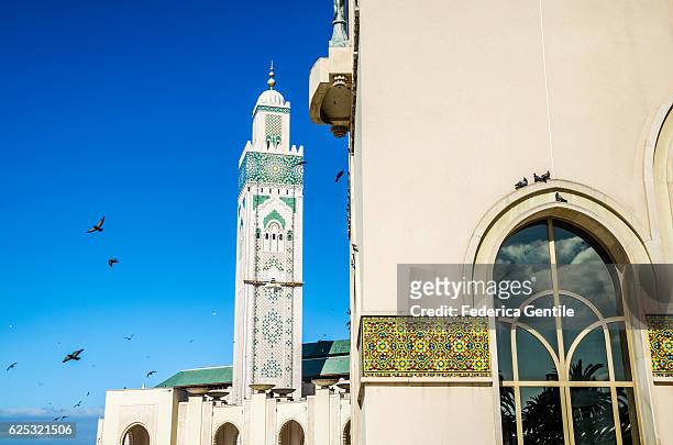 hassan ii mosque - mosque hassan ii ストックフォトと画像
