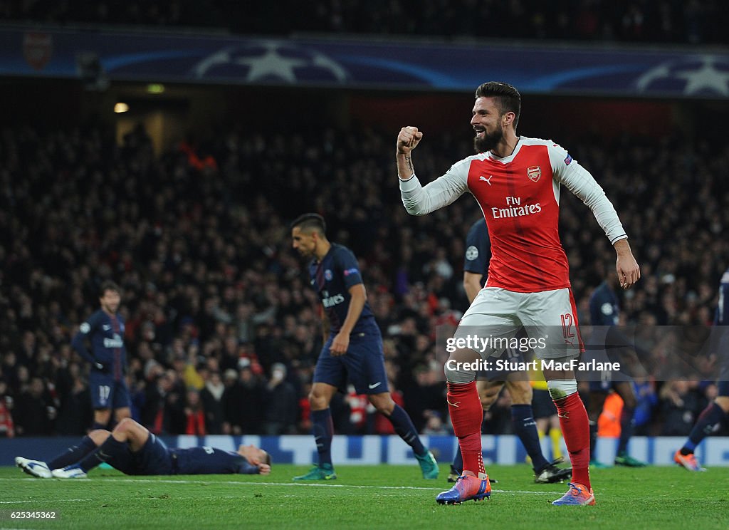 Arsenal FC v Paris Saint-Germain - UEFA Champions League