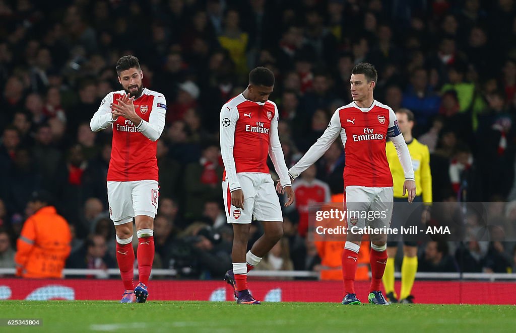 Arsenal FC v Paris Saint-Germain - UEFA Champions League