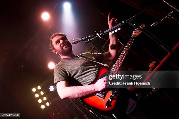 Frightened Rabbit Singer 235 Frank The Rabbit Stock Photos, High-Res Pictures, and Images ...