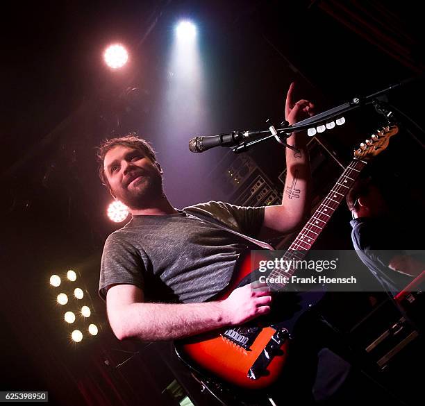 Frightened Rabbit Singer 235 Frank The Rabbit Stock Photos, High-Res Pictures, and Images ...