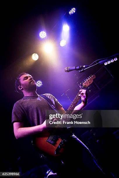 Frightened Rabbit Singer 235 Frank The Rabbit Stock Photos, High-Res Pictures, and Images ...