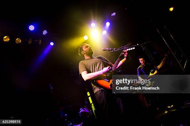 Frightened Rabbit Singer 235 Frank The Rabbit Stock Photos, High-Res Pictures, and Images ...