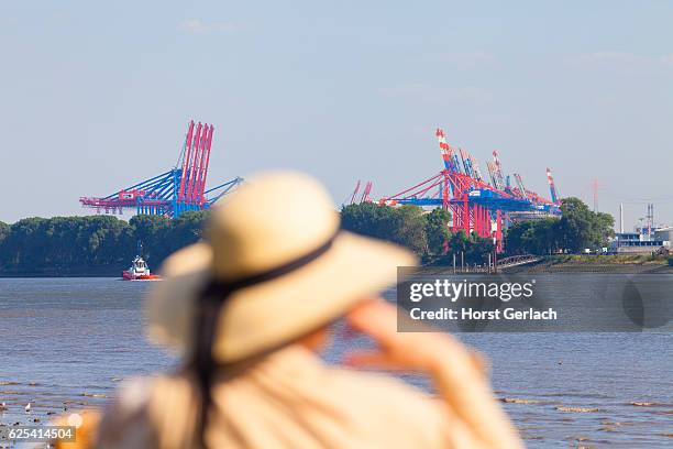 hamburg, river elbe - hot women on boats stock pictures, royalty-free photos & images