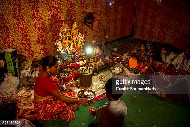 gajan festival und charak puja aus westbengalen, indien -23 - soumen nath soumennath stock-fotos und bilder