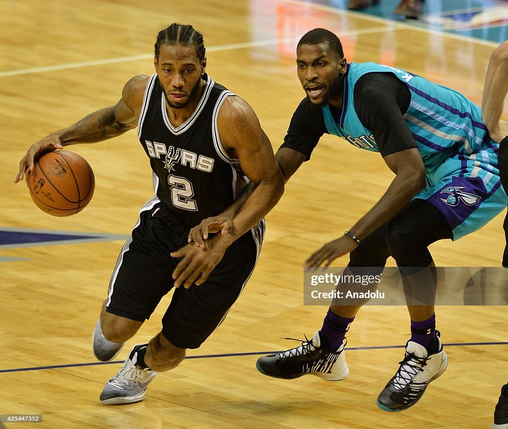 San Antonio Spurs v Charlotte Hornets