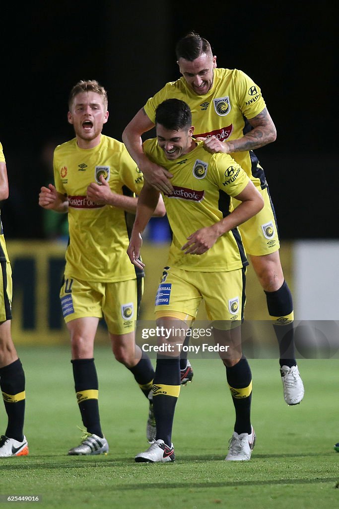 A-League Rd 8 - Central Coast v Perth